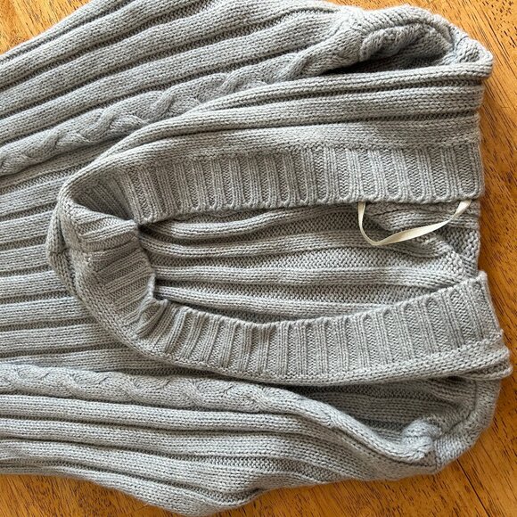 Women's Aeropostale Hooded Sweater size S/P - Picture 4 of 6